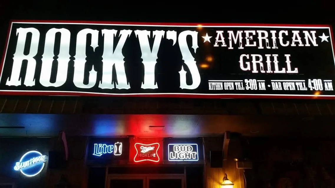 Rocky's American Grill Logo